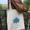 Tote bag lotus