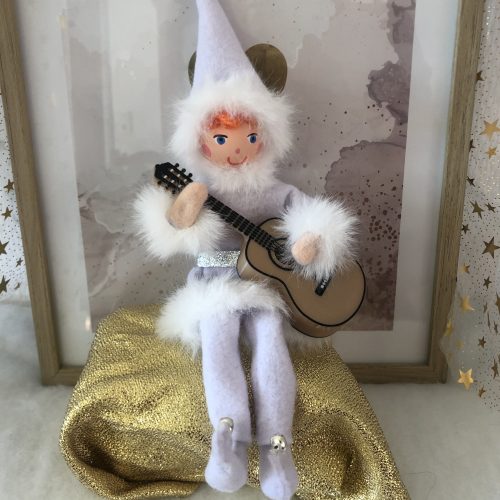 IMG_0887 Lutin blanc articulé avec guitare