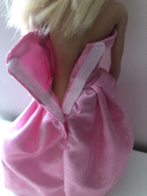 tenue poupée mannequin printemps rose