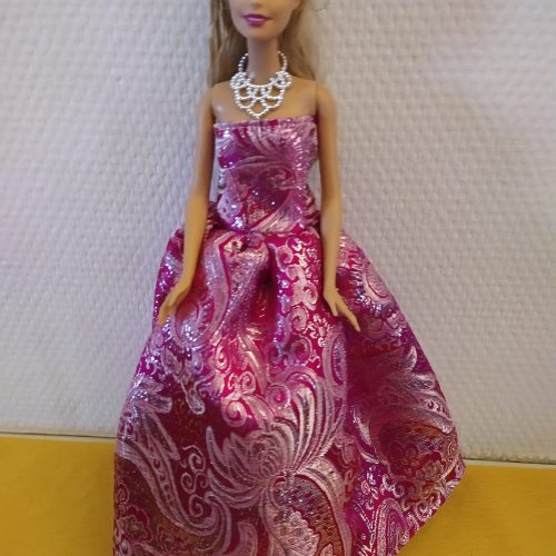 Robe de princesse poupée mannequin