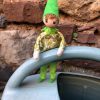Personnage articulé lutin musicien